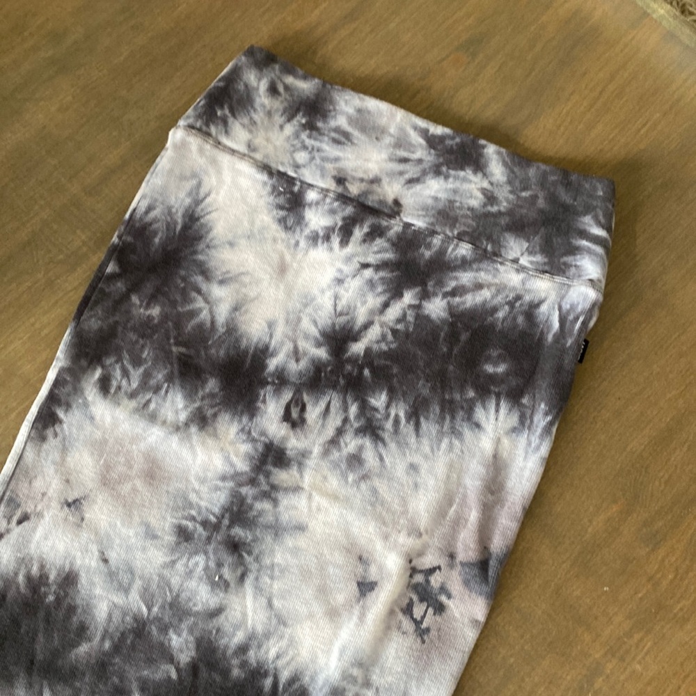 Dkny pencil skirt